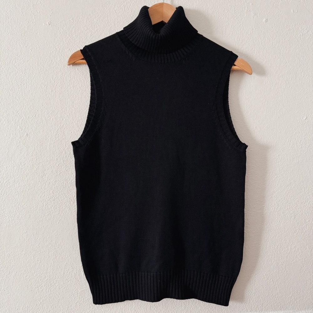 90s VINTAGE BLACK SILK TURTLENECK SWEATER VEST